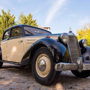 Mercedes 170D Lola Flores, 1950